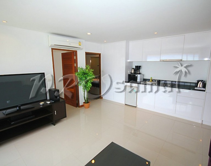 Гостевая комната, совмещенная с кухней, в апартаментах на пляже Ламай - HR0251
